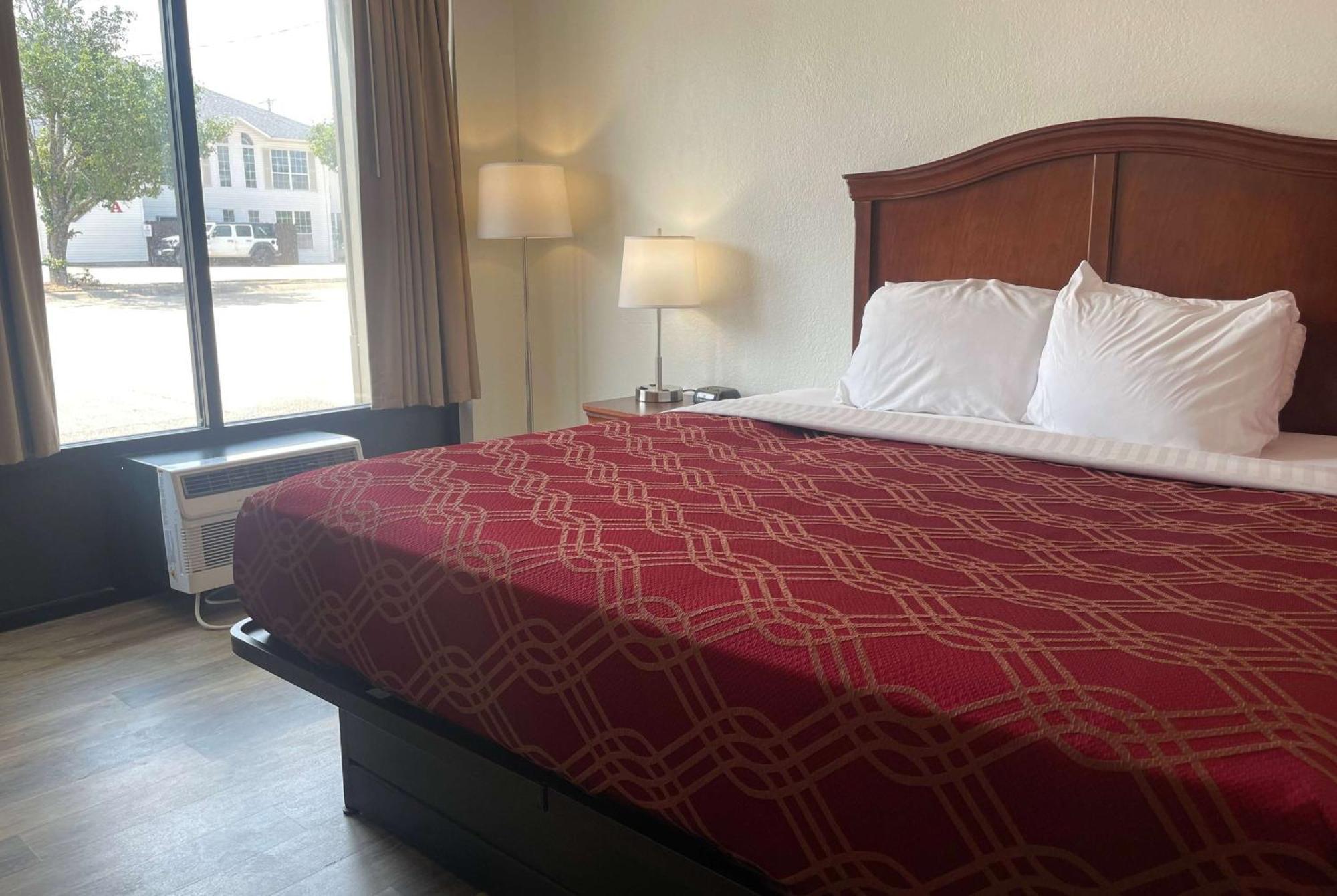 Hotel Ramada By Wyndham Branson Theatre District Exterior foto