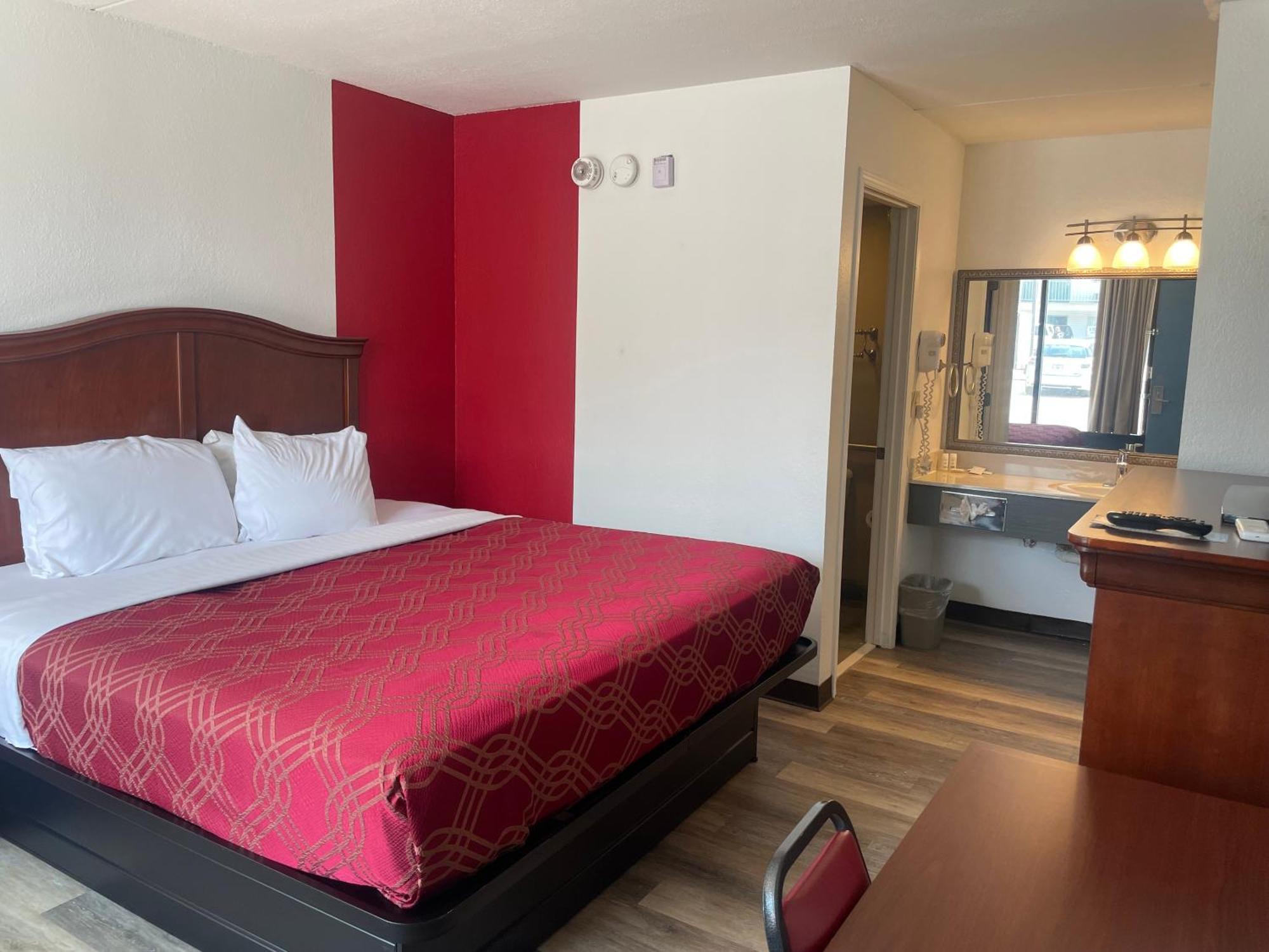 Hotel Ramada By Wyndham Branson Theatre District Exterior foto