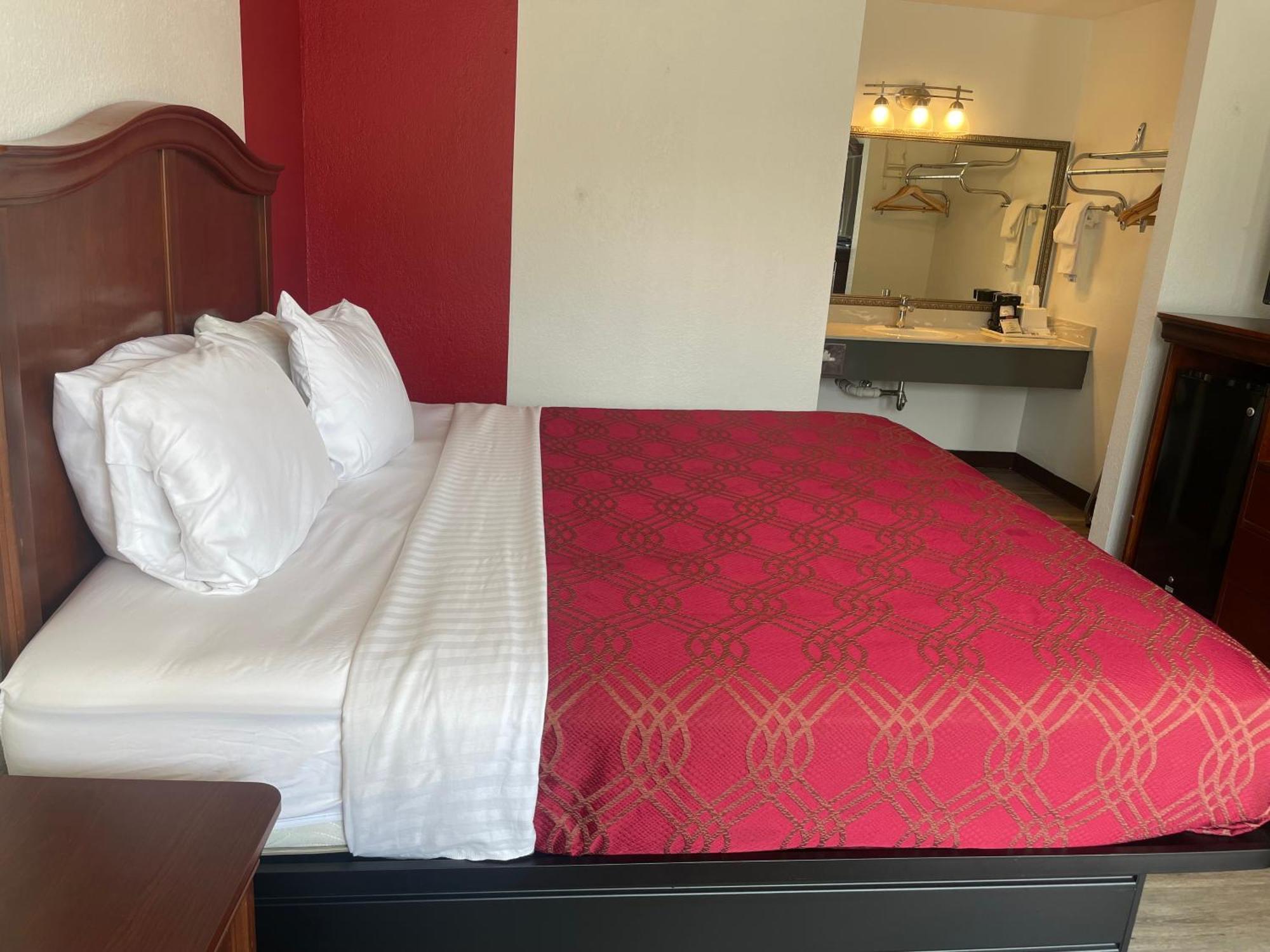 Hotel Ramada By Wyndham Branson Theatre District Exterior foto