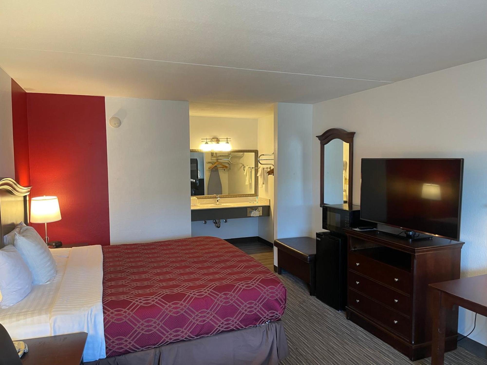 Hotel Ramada By Wyndham Branson Theatre District Exterior foto